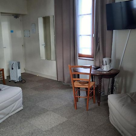 Auberge La Source - Logis Hotels Cieux Kültér fotó