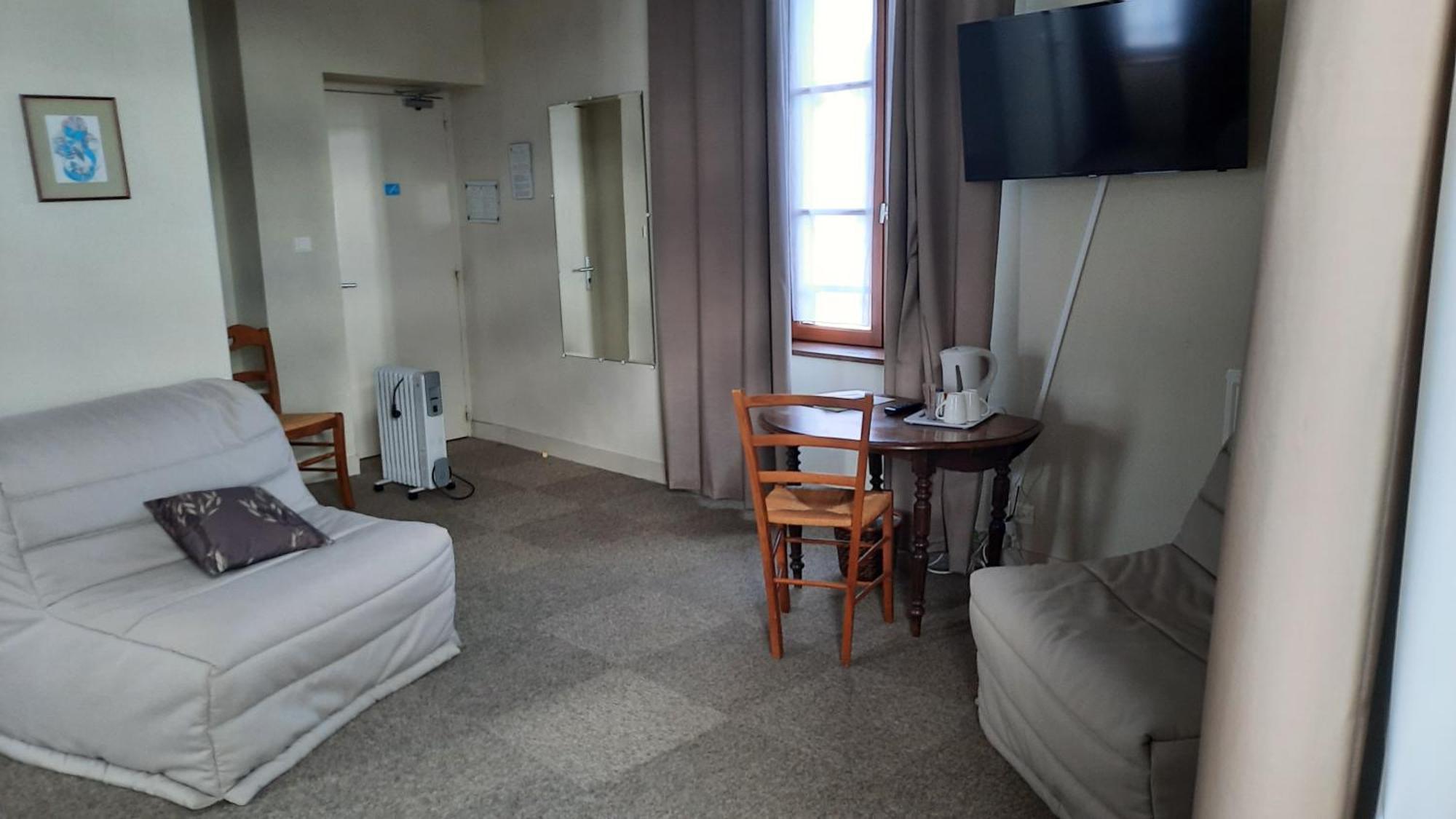 Auberge La Source - Logis Hotels Cieux Kültér fotó